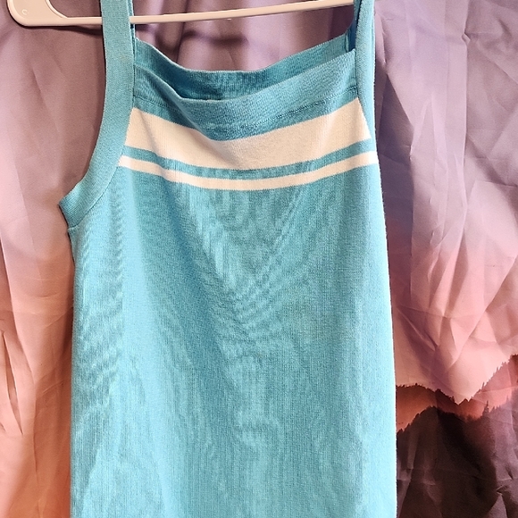 Papillon Blanc Aqua and White Sleeveless Sweater - Picture 1 of 3